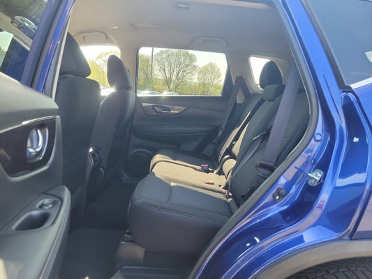 2019 Nissan Rogue SV in Wallingford, CT - Barberino Nissan