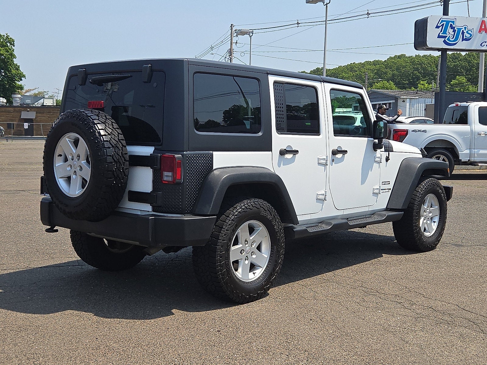 2018 Jeep Wrangler JK Unlimited Sport S