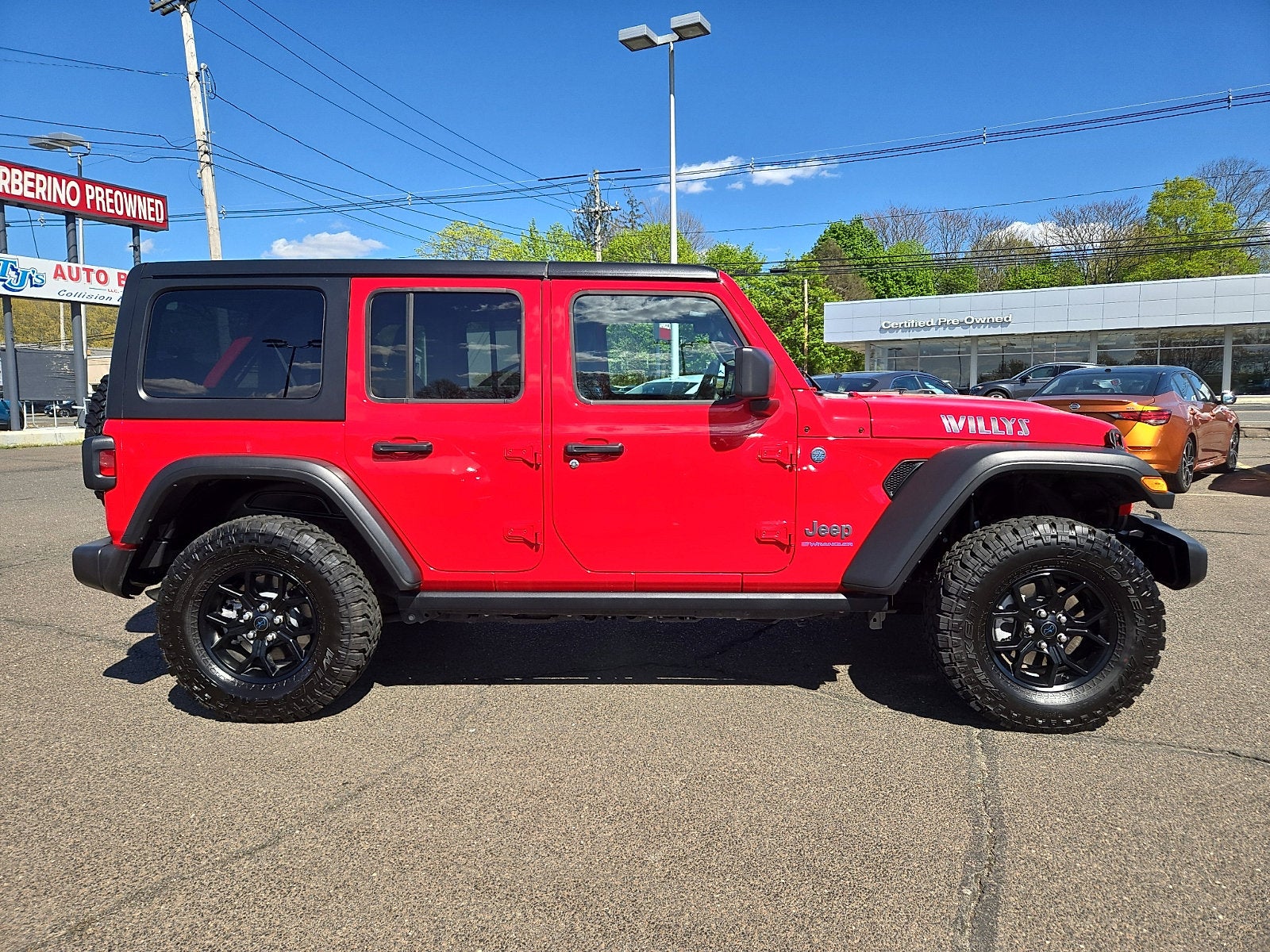 2025 Jeep Wrangler 4xe Willys