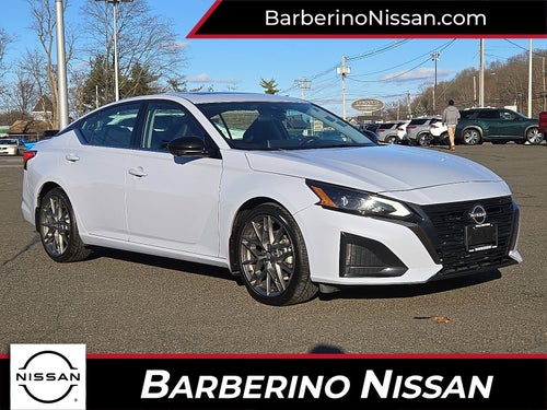 2023 Nissan Altima 2.0 SR