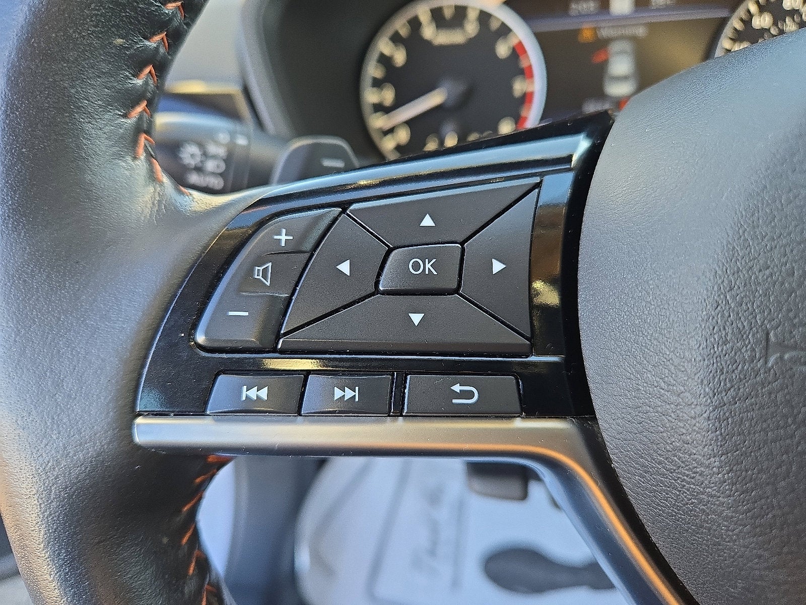 2023 Nissan Altima 2.0 SR