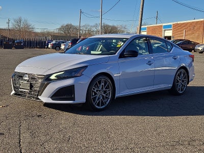 2023 Nissan Altima 2.0 SR