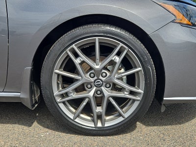 2024 Nissan Altima 2.0 SR
