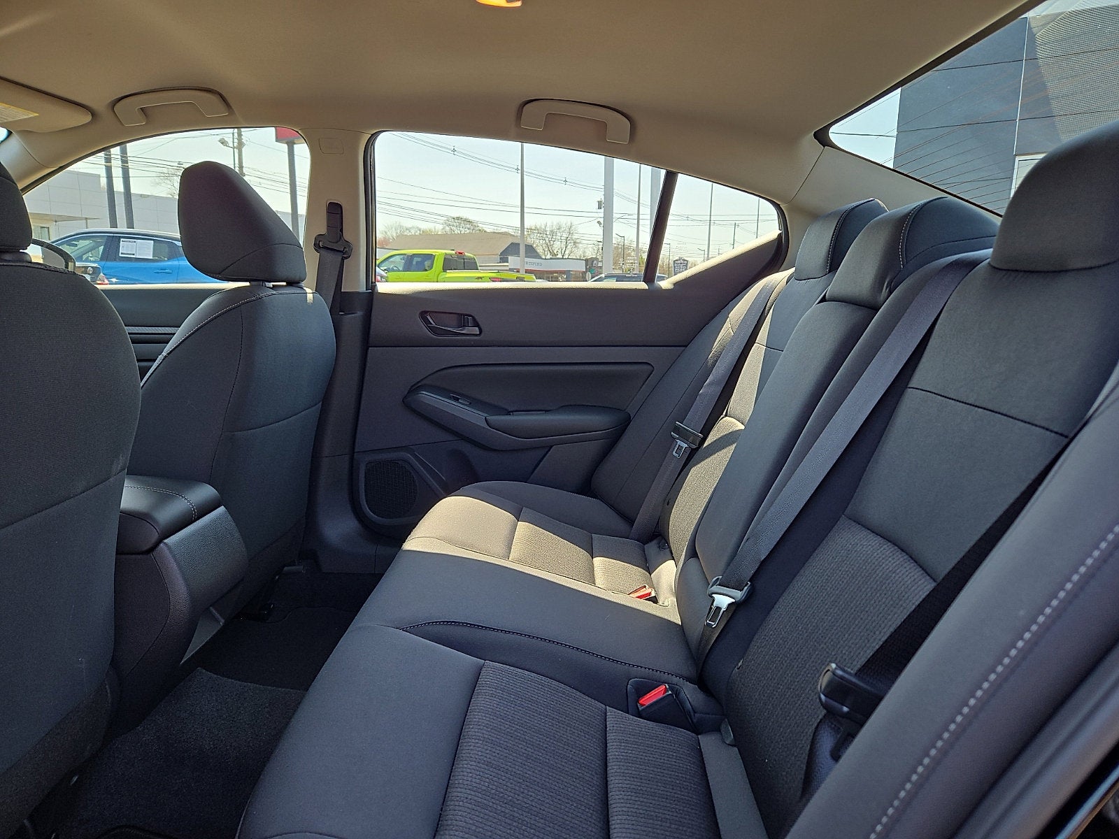 2025 Nissan Altima S - Photo 12