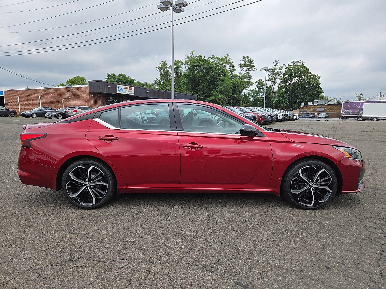 2023 Nissan Altima 2.5 SR