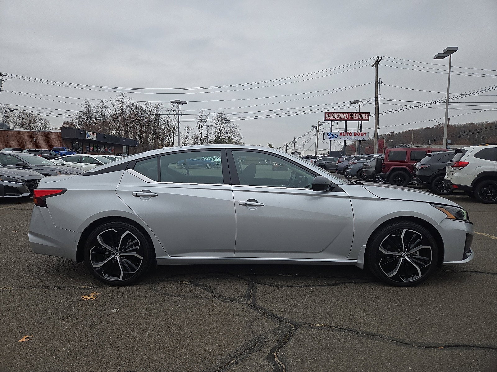 2024 Nissan Altima 2.5 SR