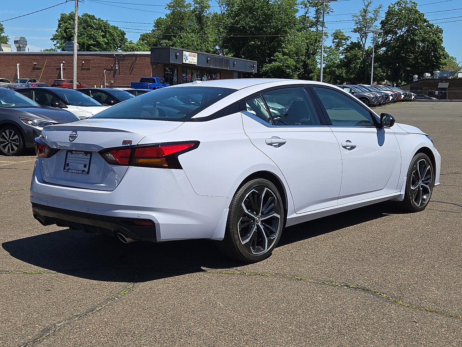 2025 Nissan Altima SR