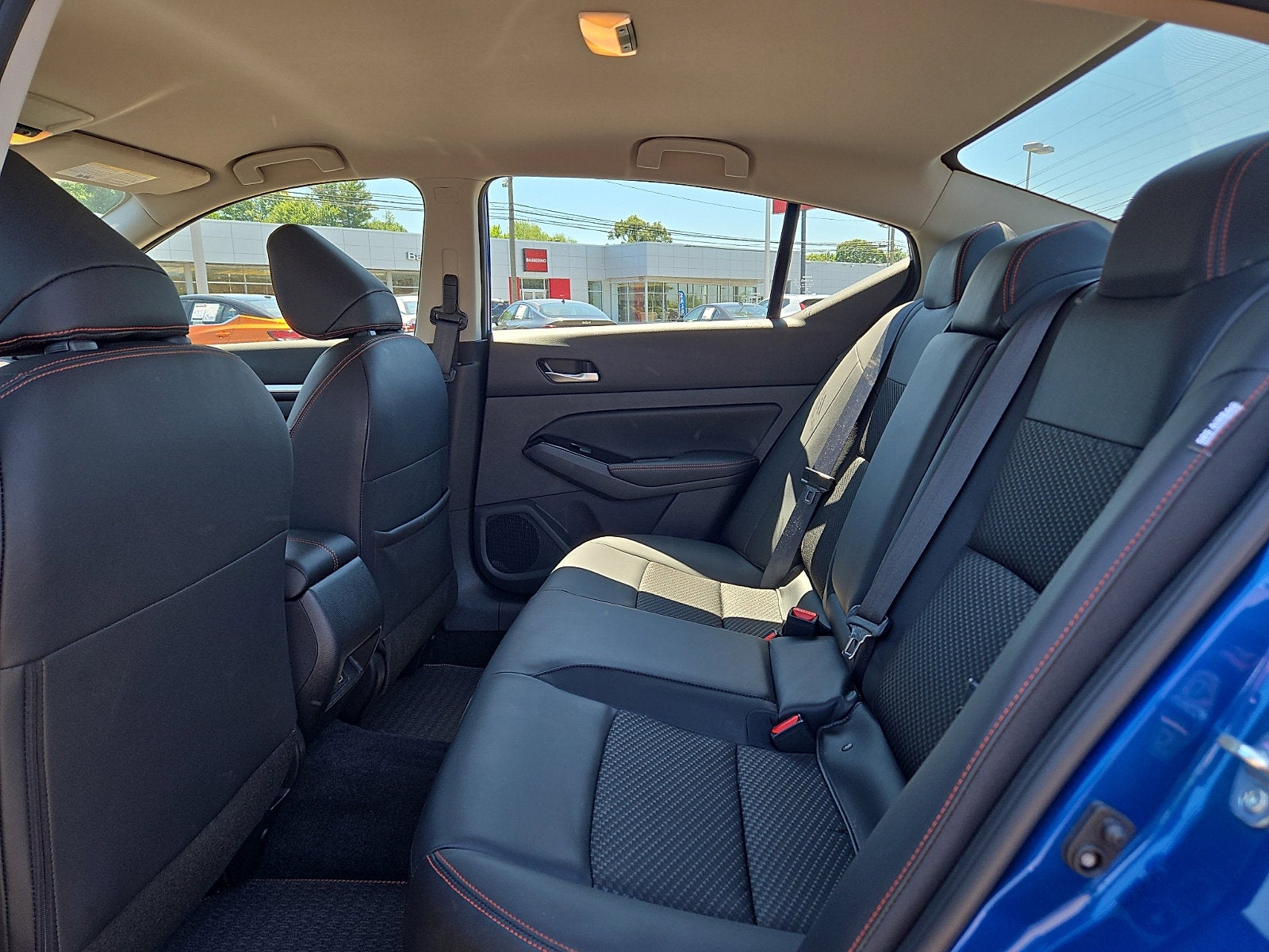 2025 Nissan Altima SR