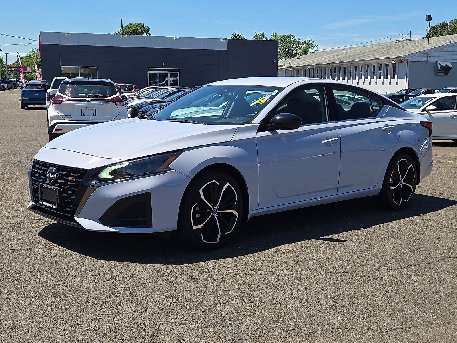2024 Nissan Altima 2.5 SR