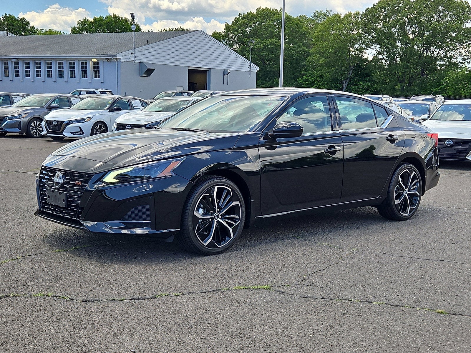 2026 Nissan Altima SR