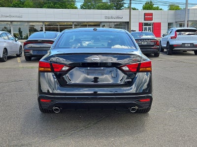 2026 Nissan Altima SR