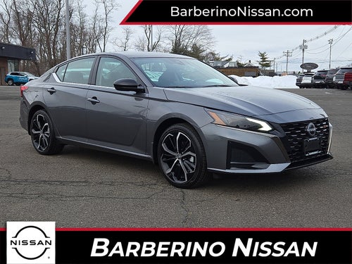 2025 Nissan Altima SR