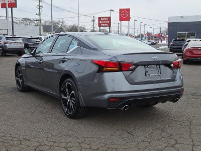 2025 Nissan Altima SR