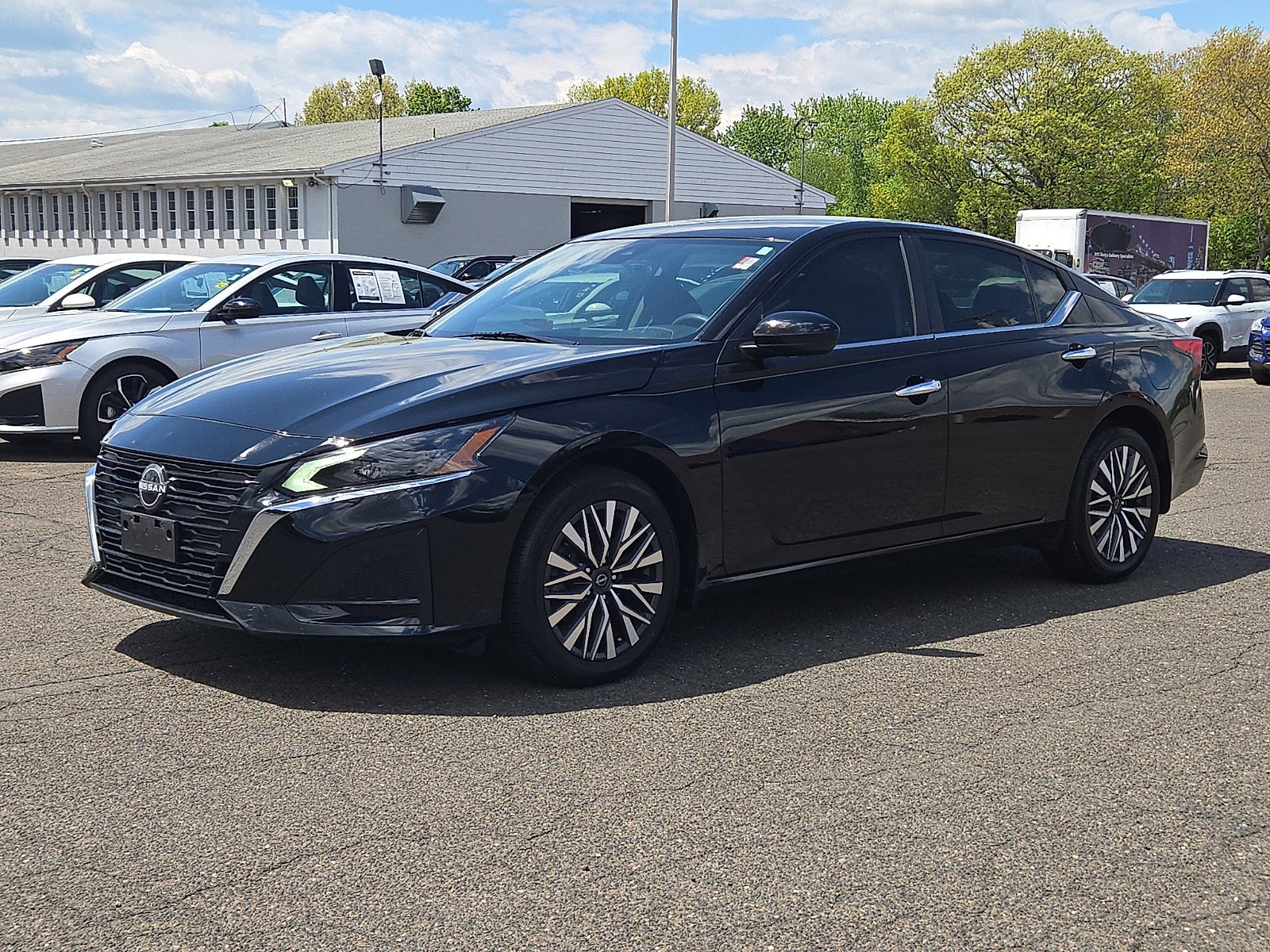 2023 Nissan Altima 2.5 SV