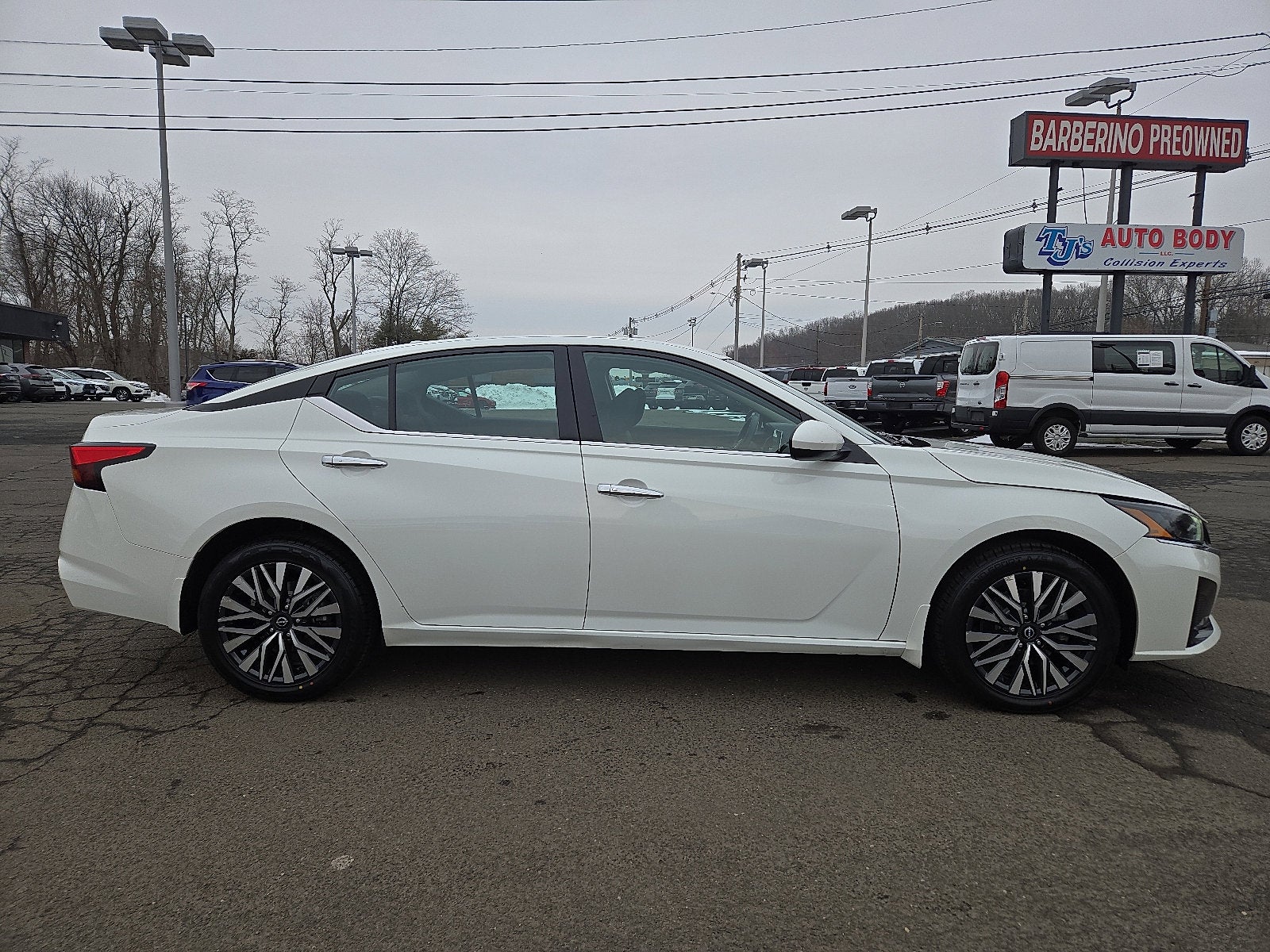 2023 Nissan Altima 2.5 SV