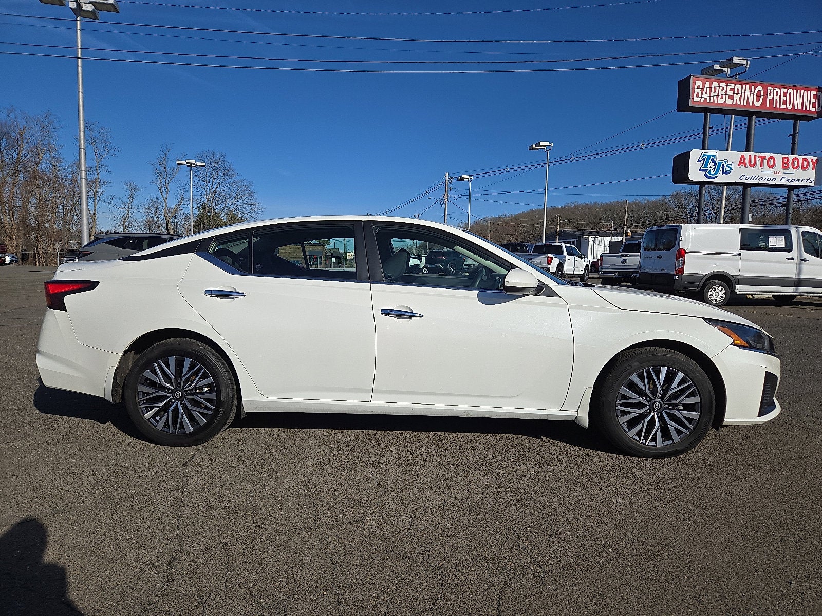 2023 Nissan Altima 2.5 SV