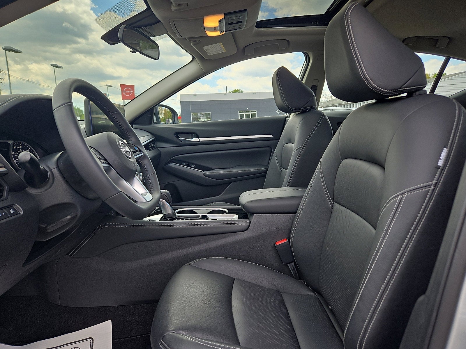 2025 Nissan Altima SL