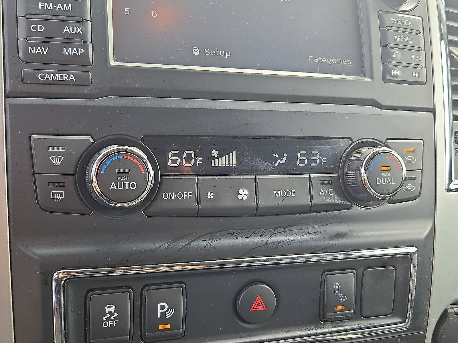 2016 Nissan Titan XD SL