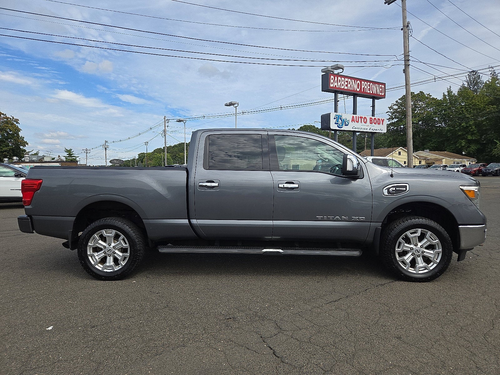 2016 Nissan Titan XD SL