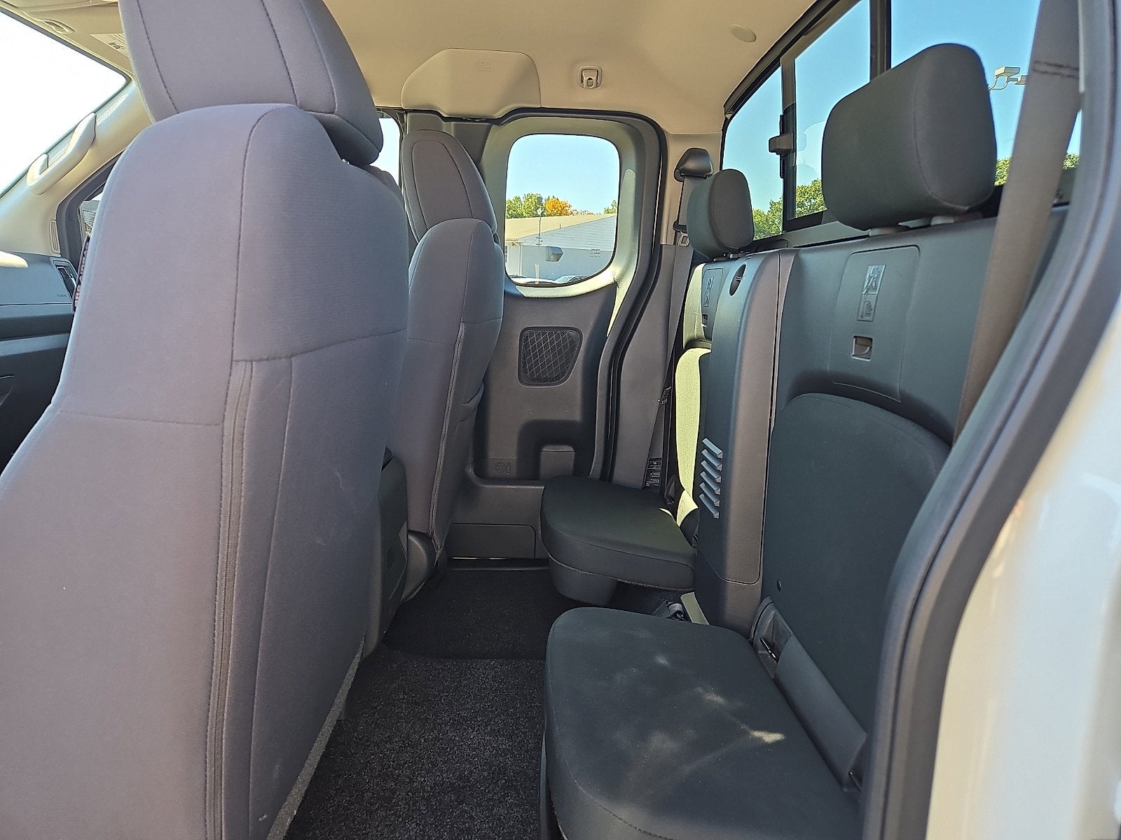2025 Nissan Frontier S