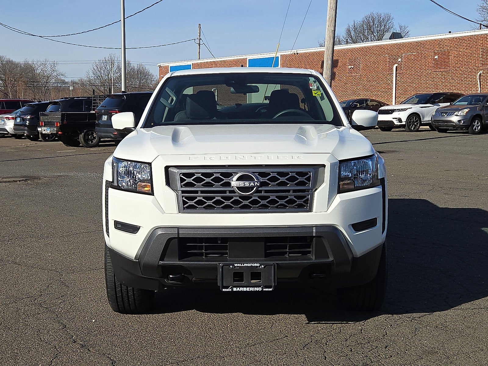 2024 Nissan Frontier SV