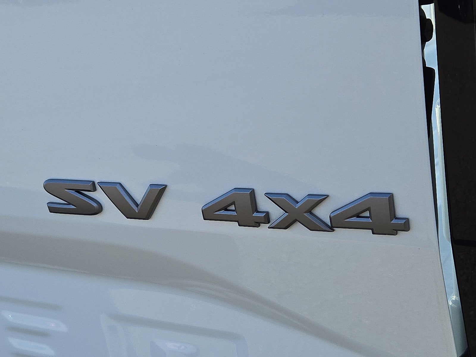 2024 Nissan Frontier SV