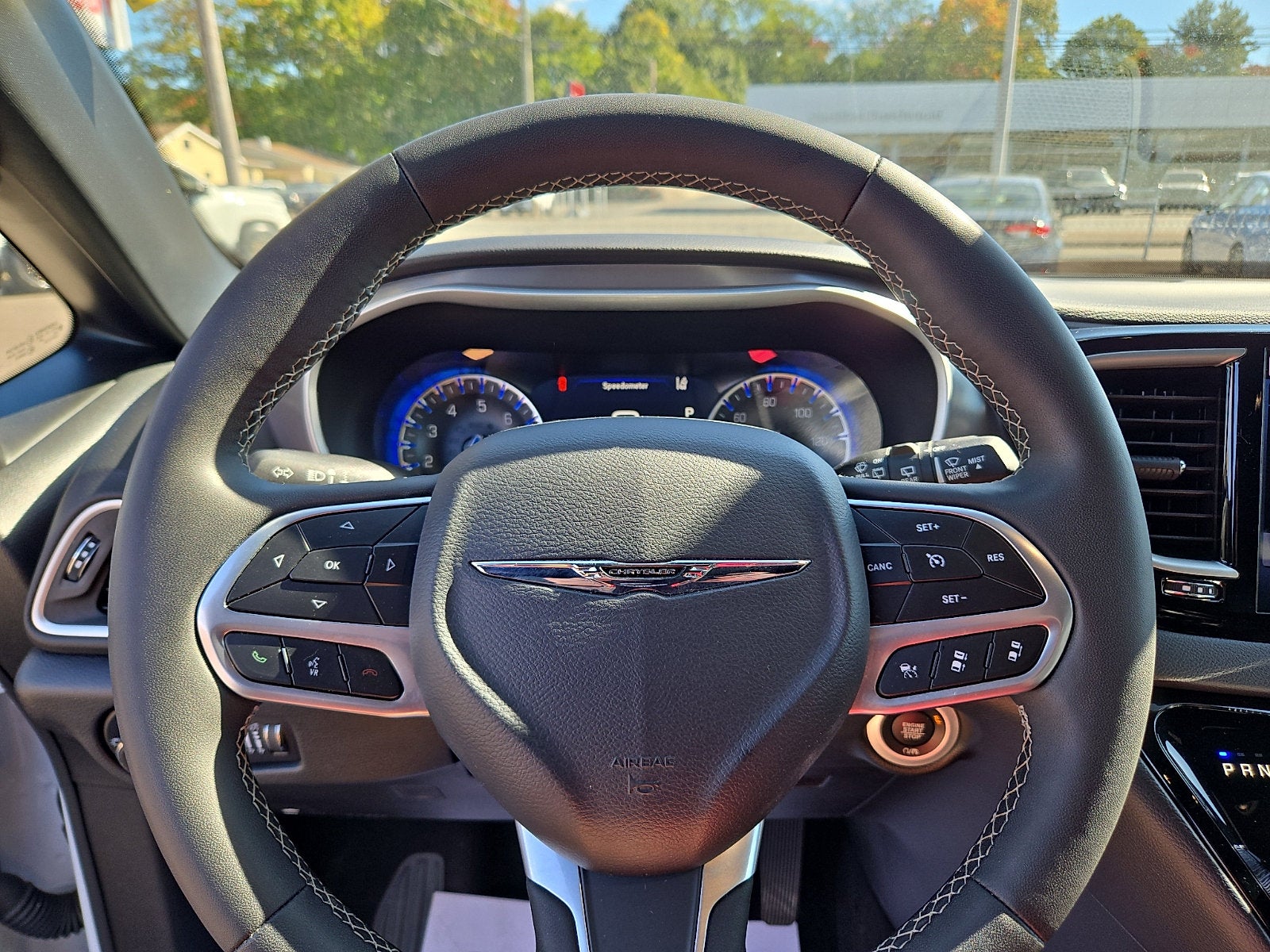 2025 Chrysler Pacifica Select