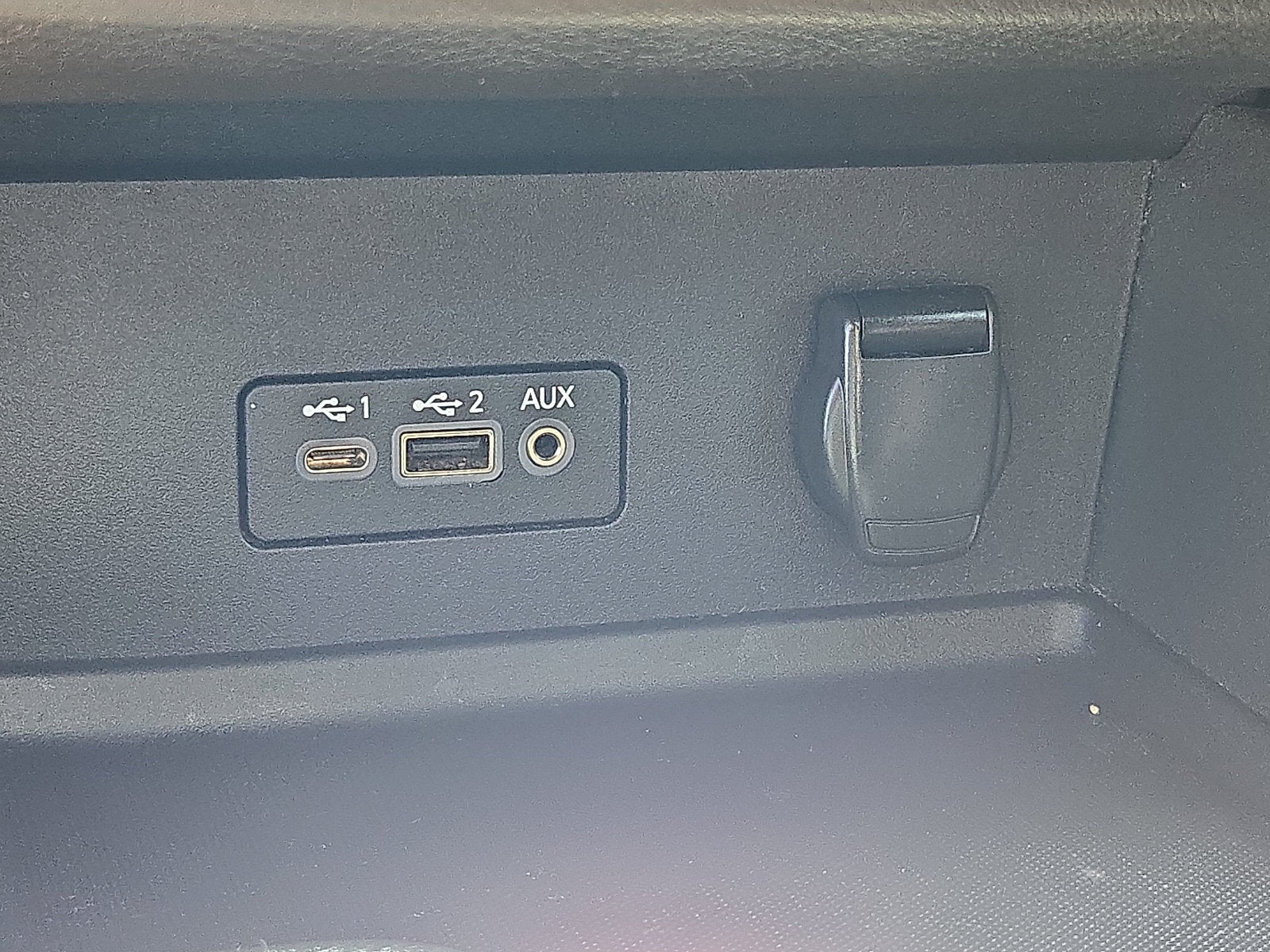 2020 Nissan Sentra SV - Photo 26