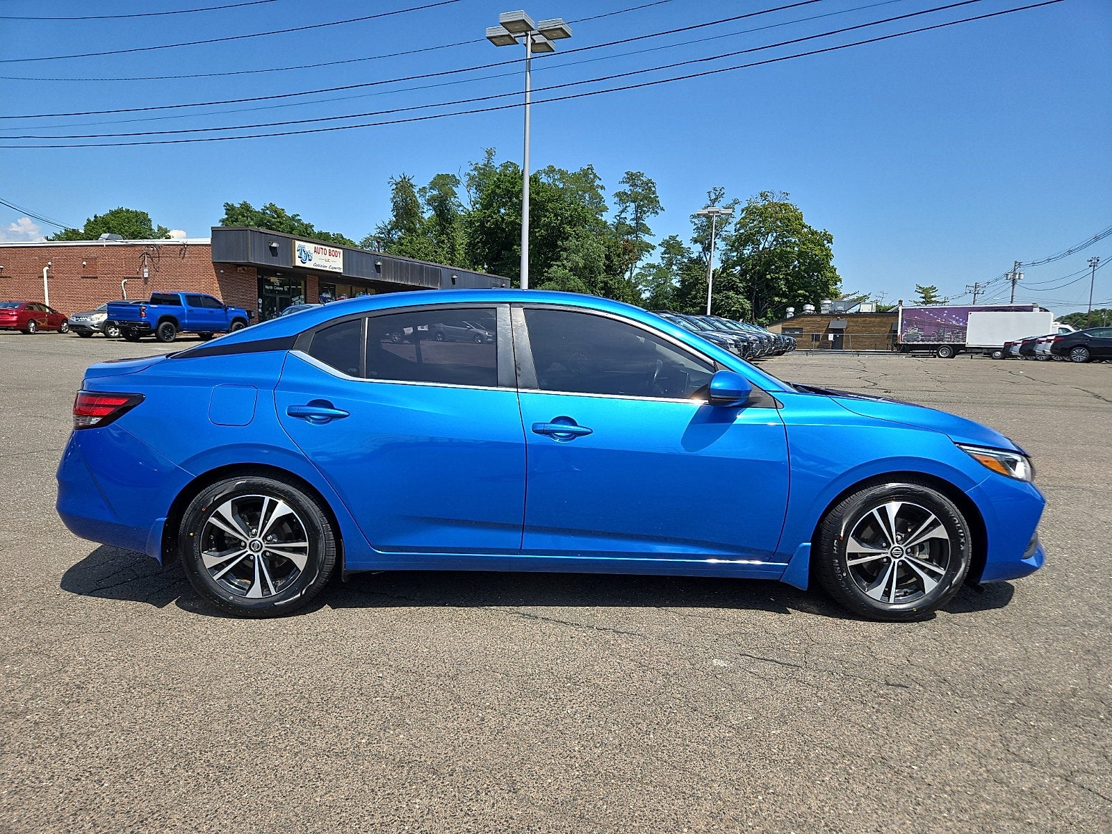 2020 Nissan Sentra SV - Photo 7