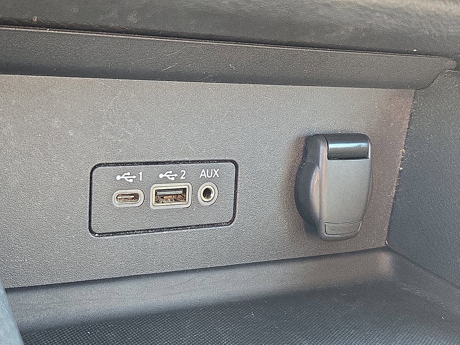 2022 Nissan Sentra SV - Photo 26