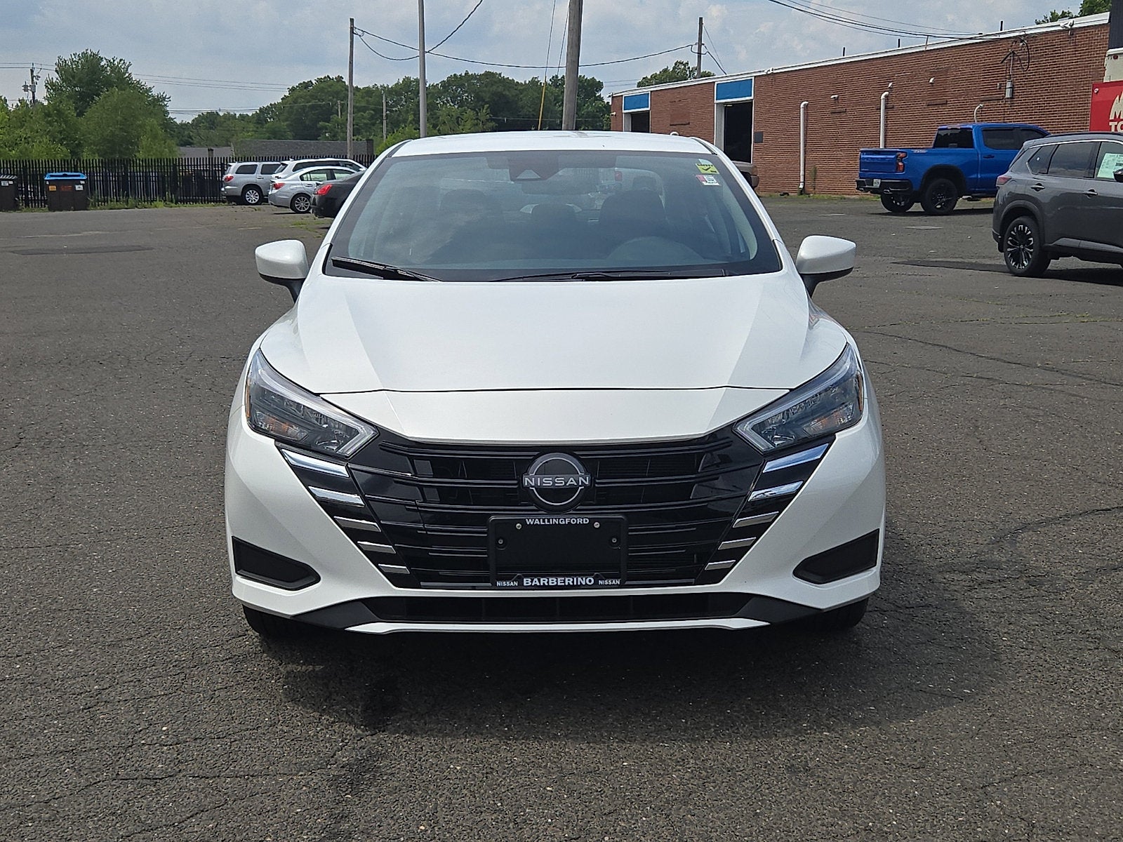 2025 Nissan Versa SV