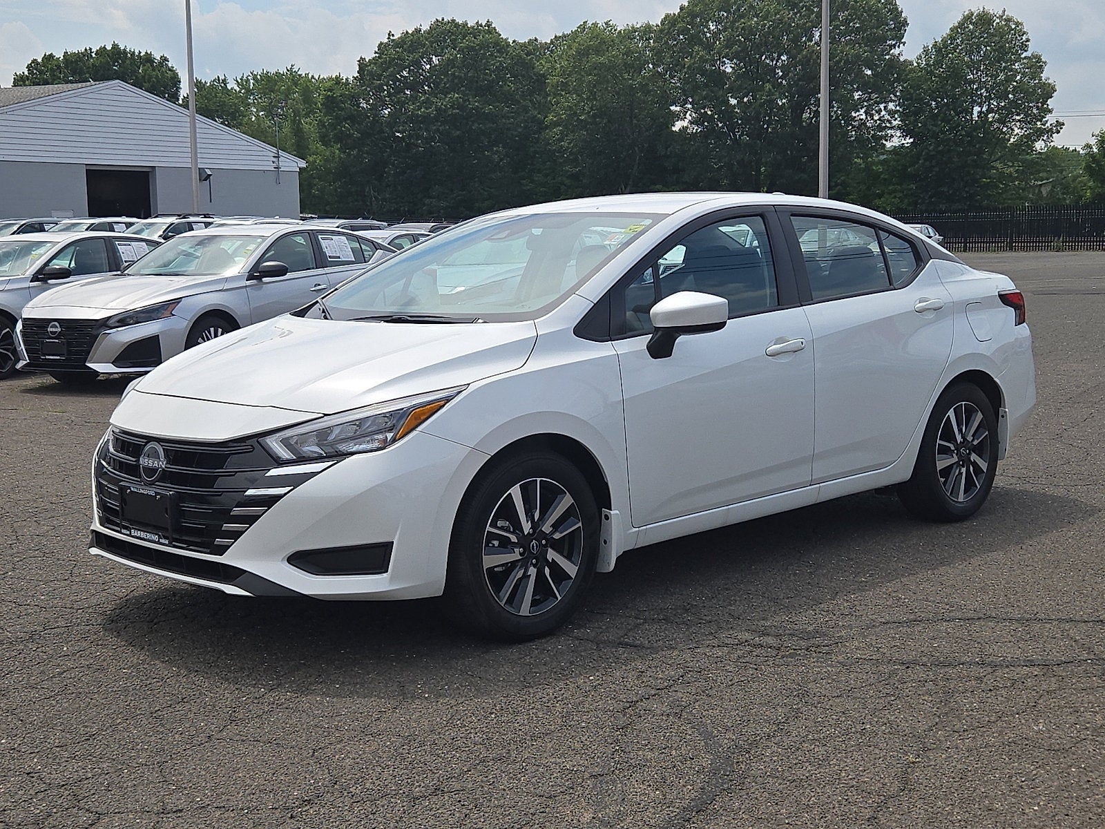 2025 Nissan Versa SV