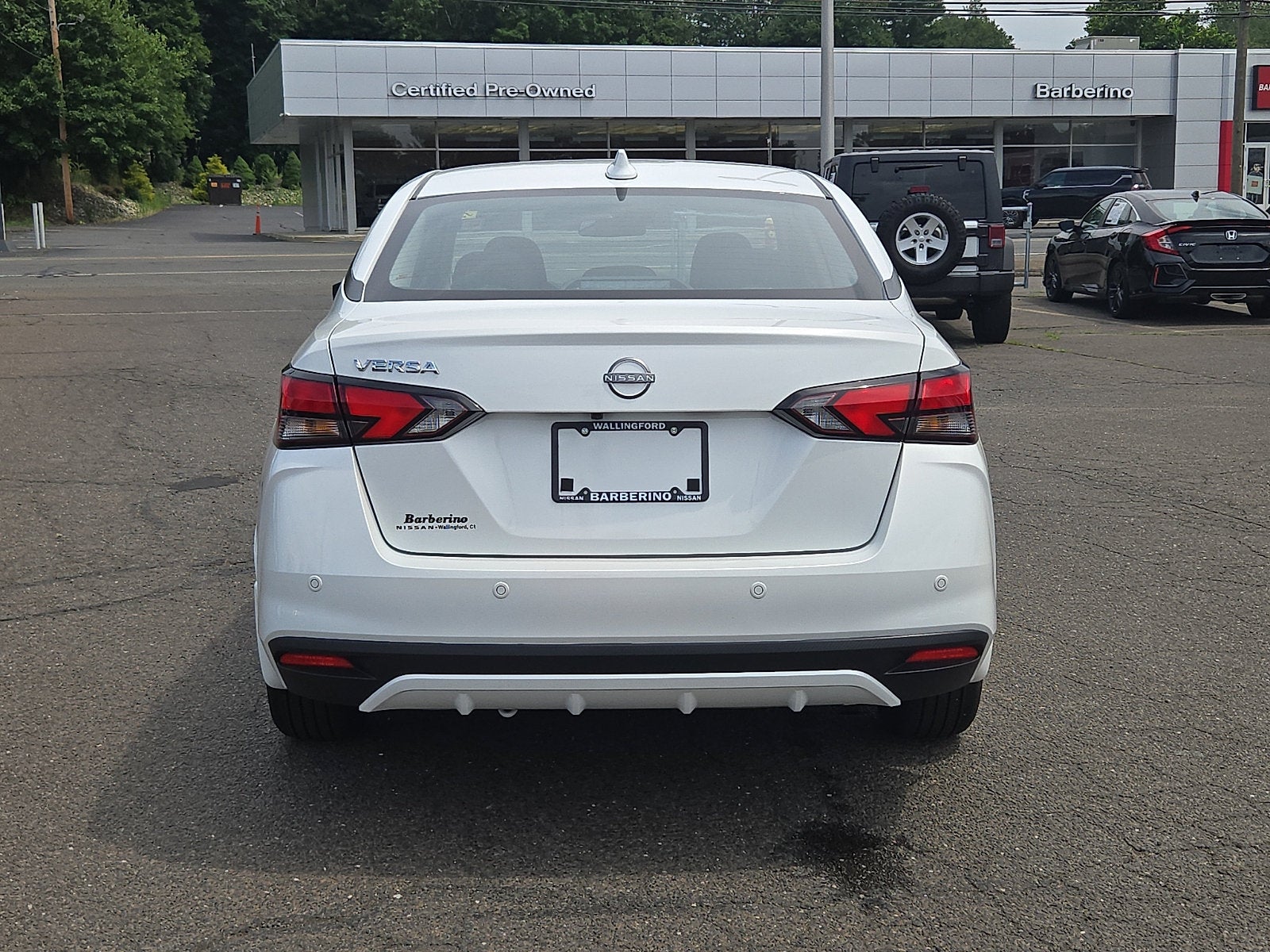 2025 Nissan Versa SV