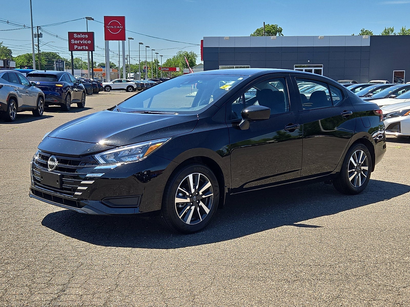 2025 Nissan Versa SV