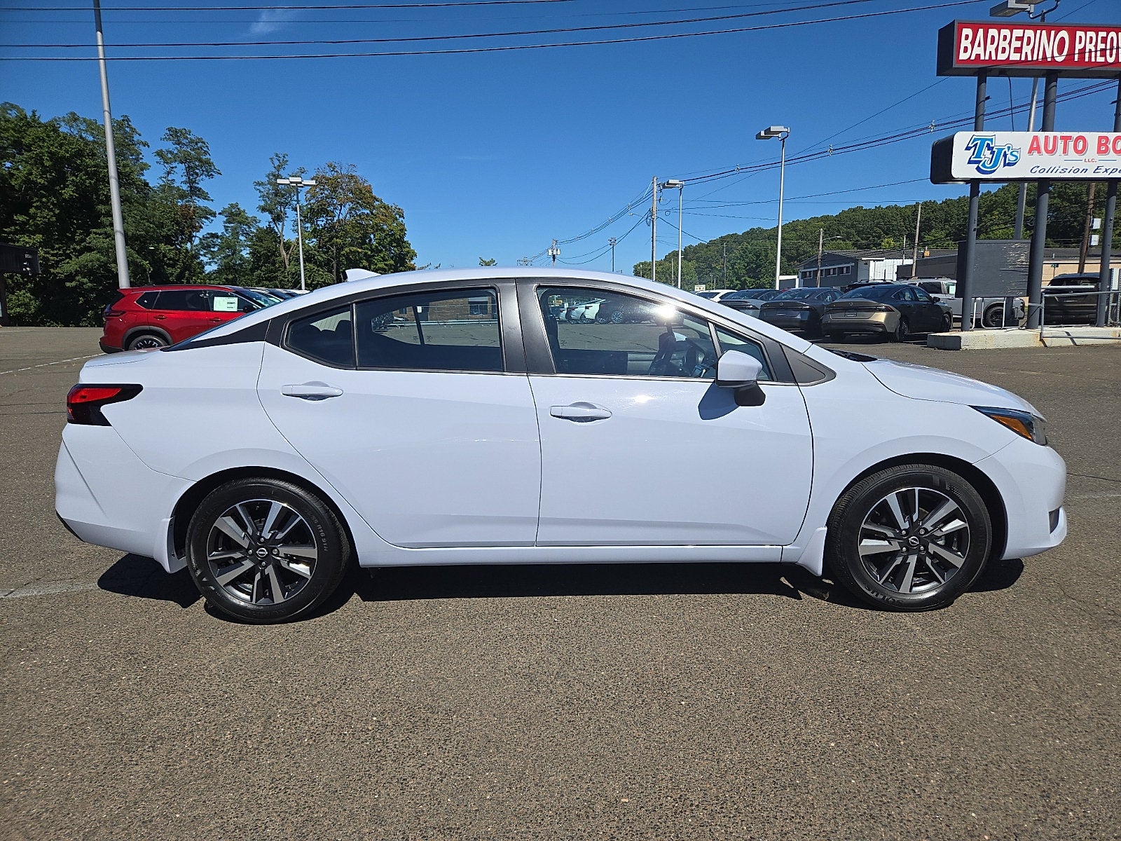 2025 Nissan Versa SV
