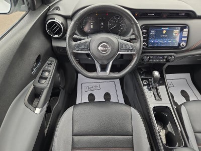 2023 Nissan Kicks SR