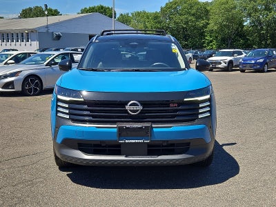 2025 Nissan Kicks SR