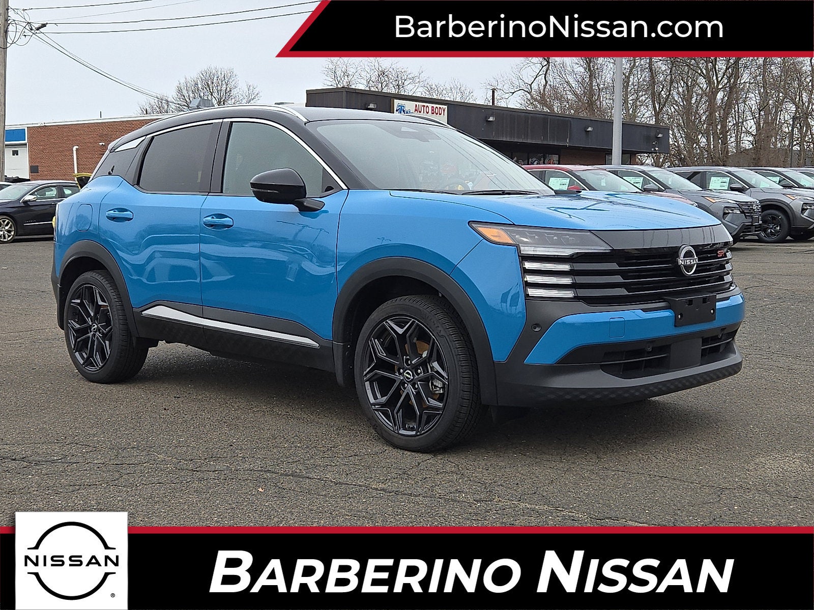 2025 Nissan Kicks SR