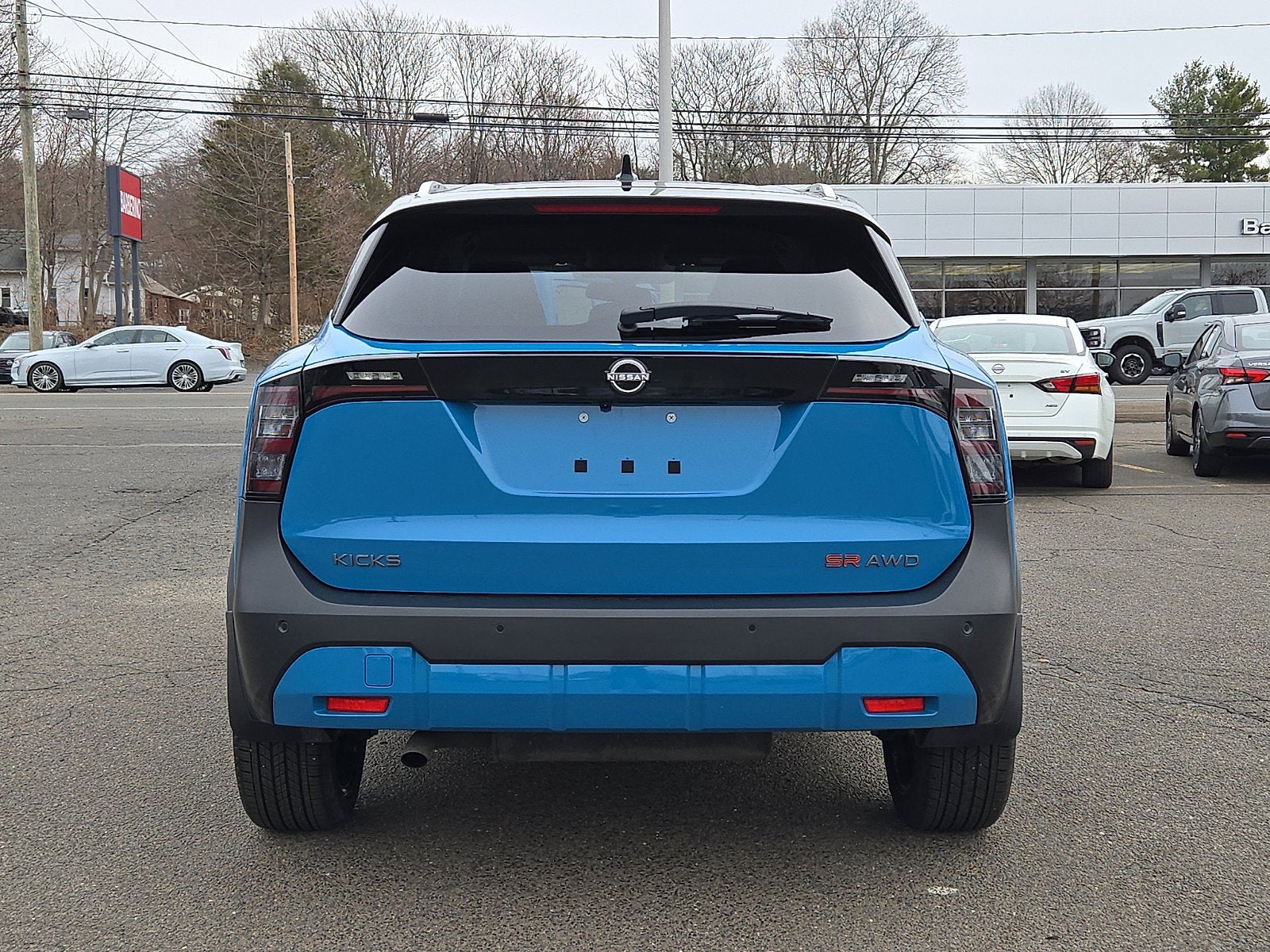 2025 Nissan Kicks SR