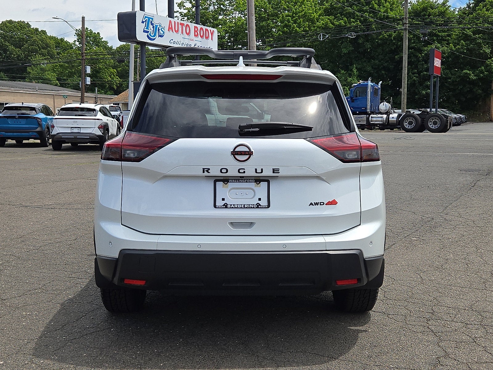 2025 Nissan Rogue Rock Creek
