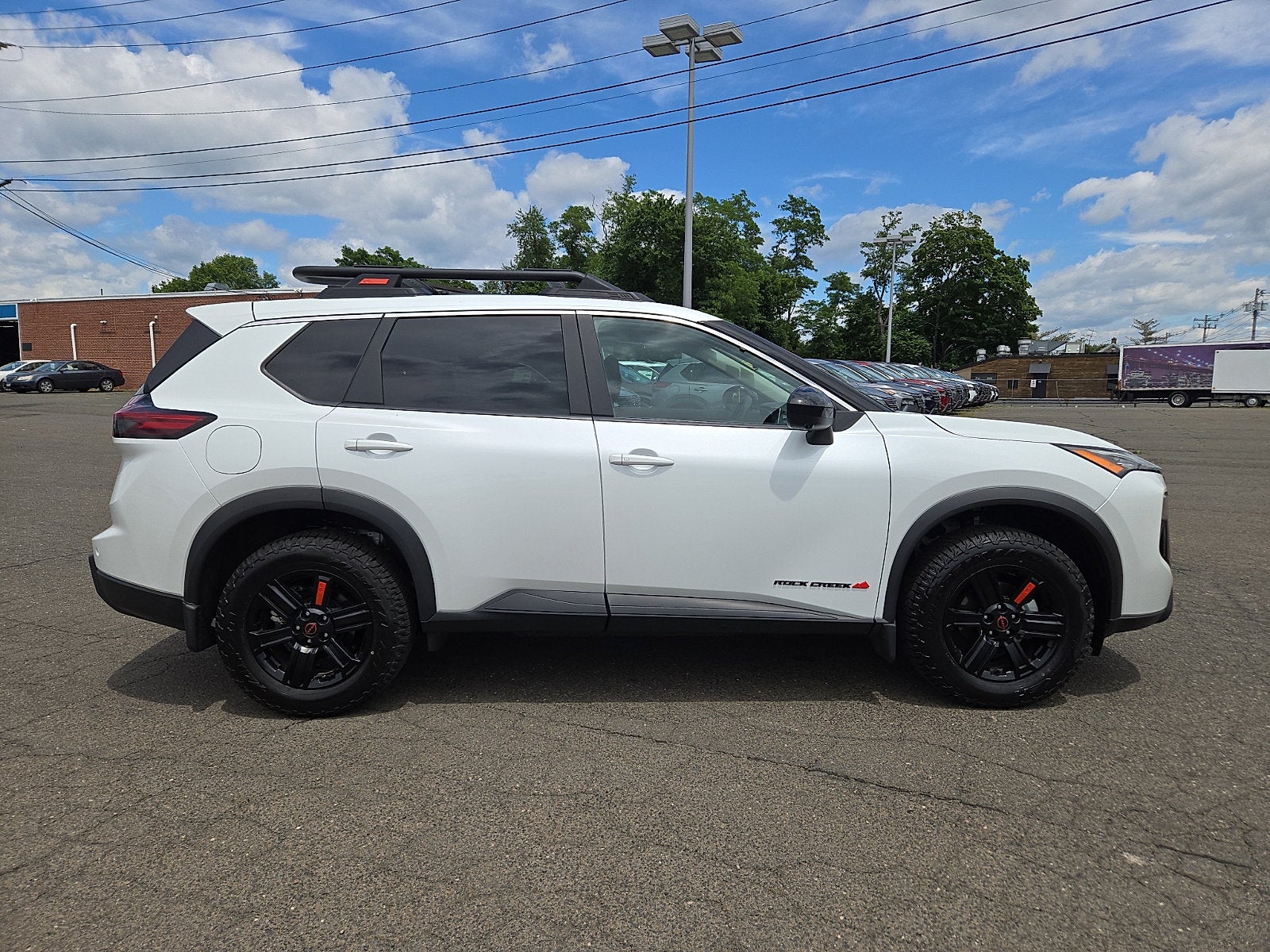 2025 Nissan Rogue Rock Creek
