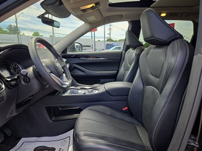 2023 INFINITI QX60 PURE
