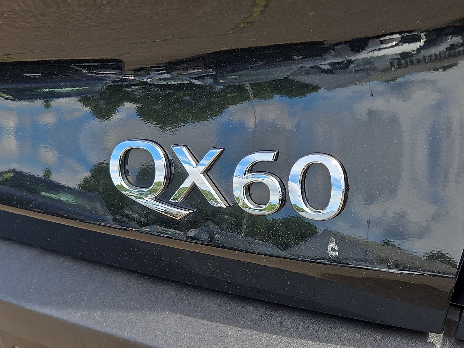 2023 INFINITI QX60 PURE
