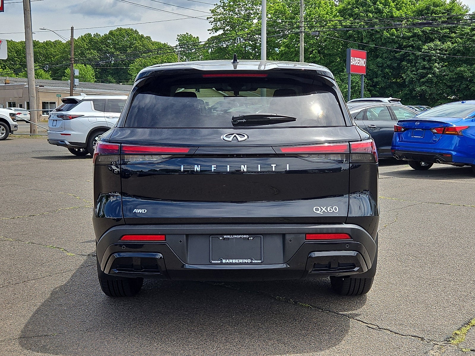 2023 INFINITI QX60 PURE