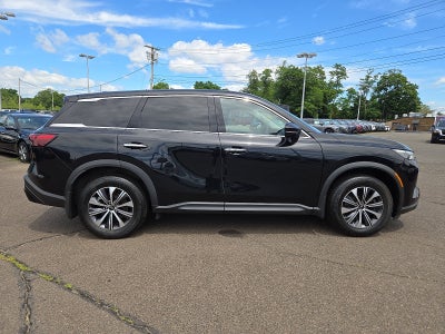 2023 INFINITI QX60 PURE
