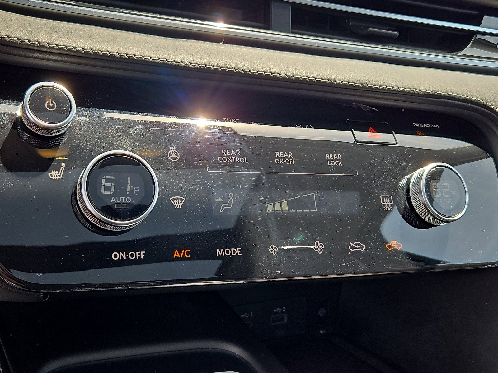 2023 INFINITI QX60 PURE