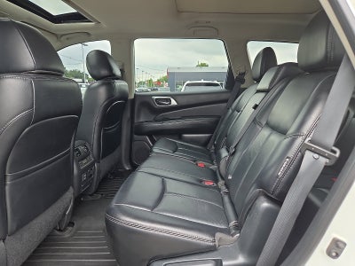 2018 Nissan Pathfinder SL