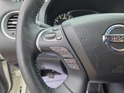 2018 Nissan Pathfinder SL