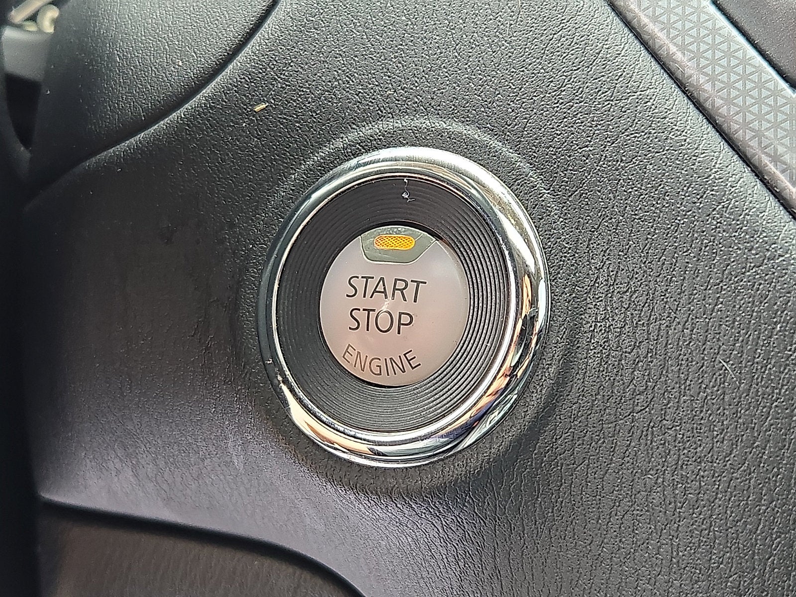 2018 Nissan Pathfinder SL