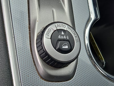 2018 Nissan Pathfinder SL